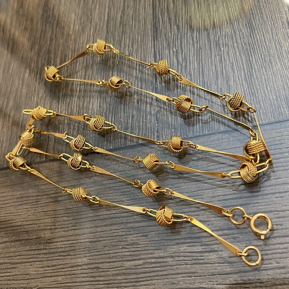 Vintage Gold-Tone Long Love Knots Link Necklace Chain